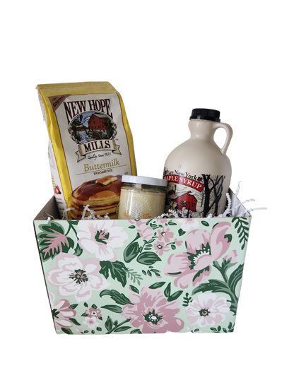 Gift Box with Syrup, Pancake Mix and Cream